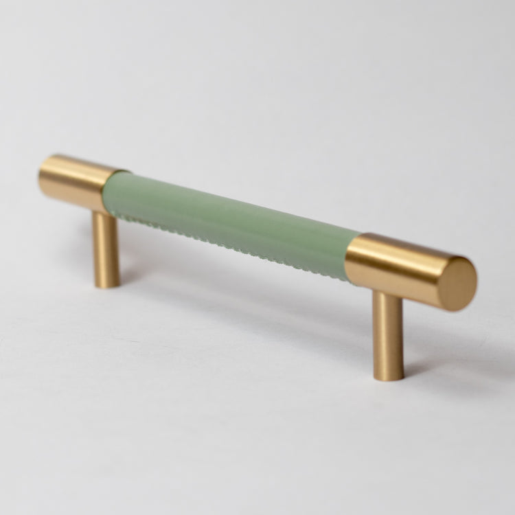 Newan Leather Handle