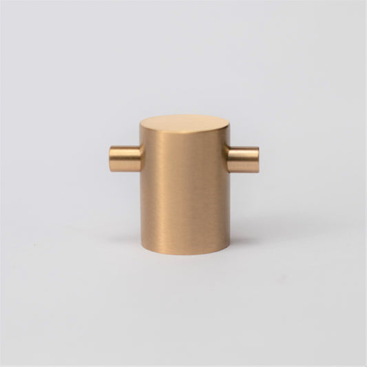 Ipsit Brass Knob