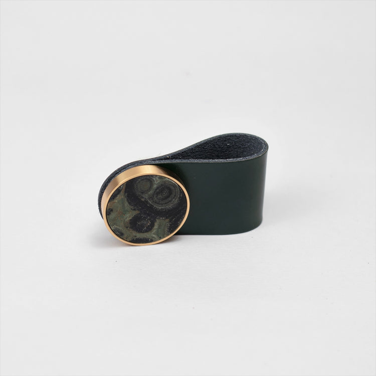 Itish Leather Knob