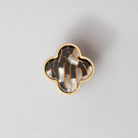 Kalhana Brass Knob