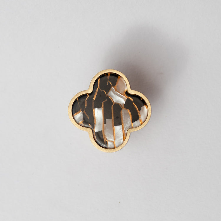 Kalhana Brass Knob