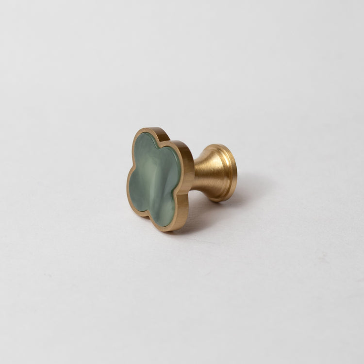 Kalhana Brass Knob