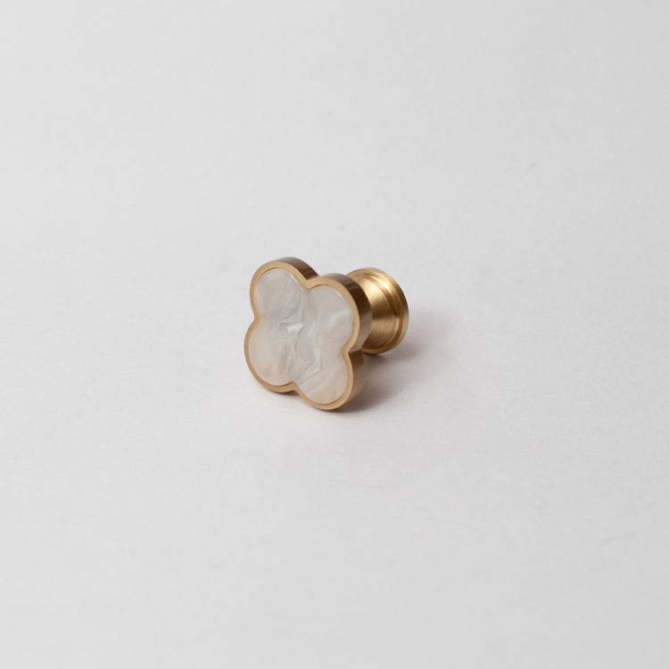 Kalhana Brass Knob