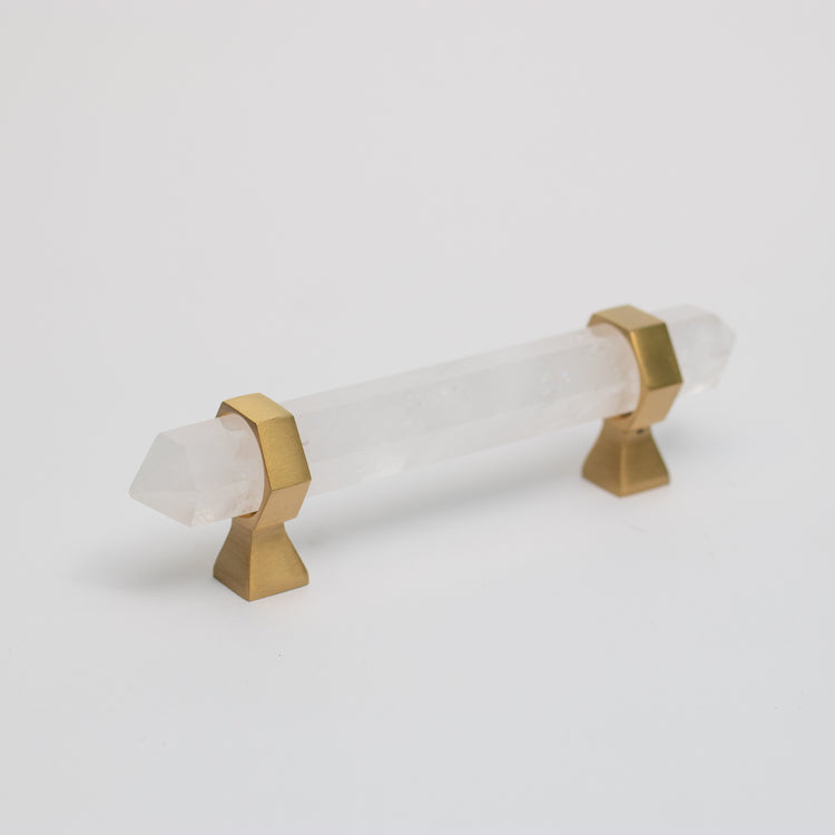 Maahi Crystal Handle